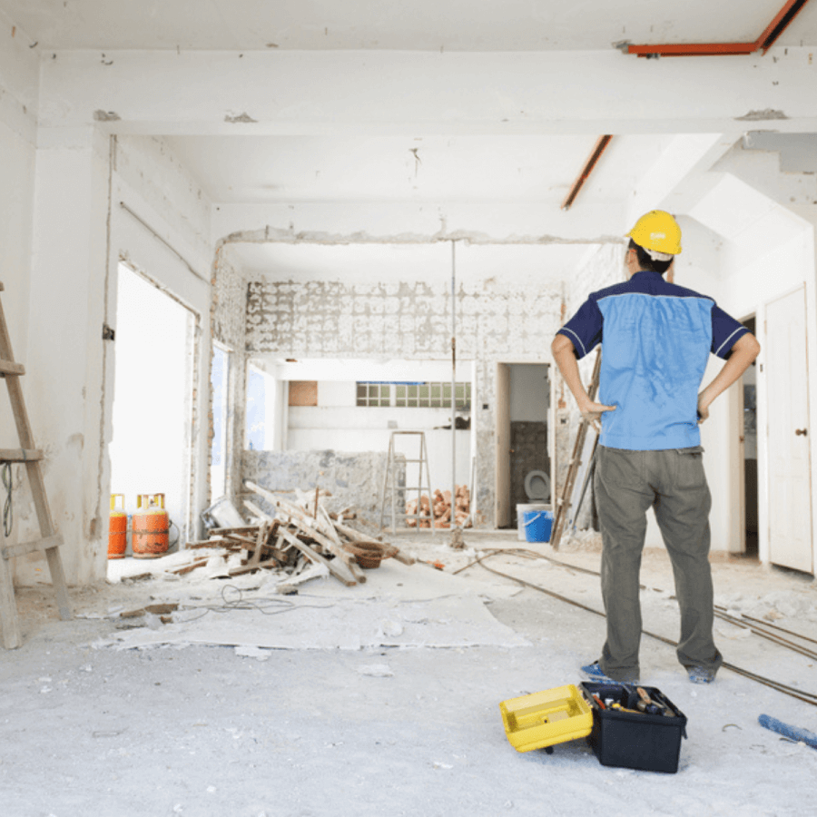 ¿Debo considerar algún seguro al construir o remodelar mi casa o negocio?
